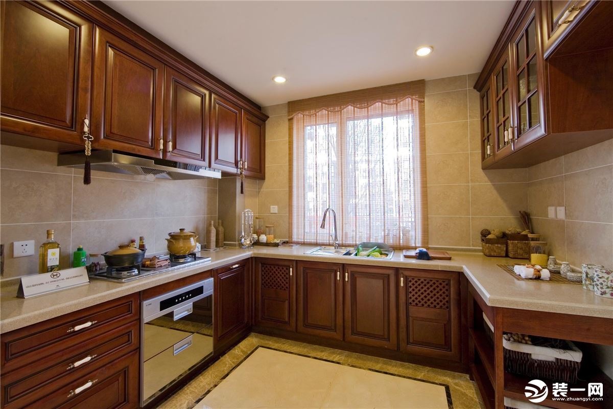 家装厨房过道多宽合适 厨房空间怎么设计比较好