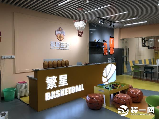 实地探访郑州韬恩装饰篮球馆完工效果 不愧是优质装修企业