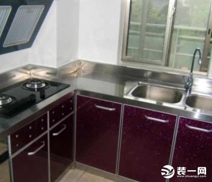 厨房橱柜不锈钢台面效果图