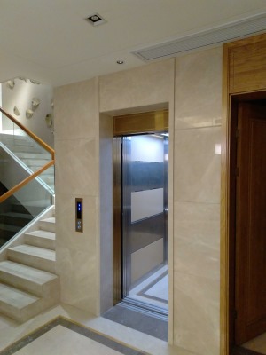 别墅安装独立电梯效果图