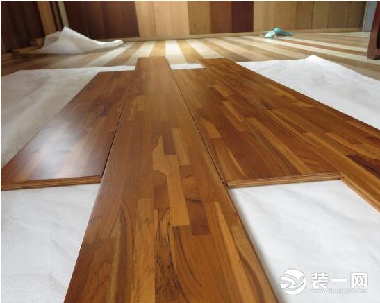实木复合地板和强化复合地板哪个好
