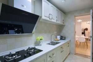 一字型廚房設計效果圖 小戶型廚房適合怎么設計 廚房白色臺面