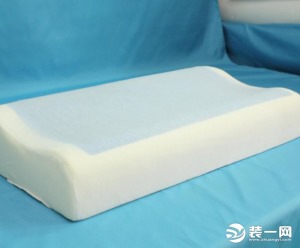 凝胶枕头有什么功效与作用？凝胶枕和乳胶枕哪个好？