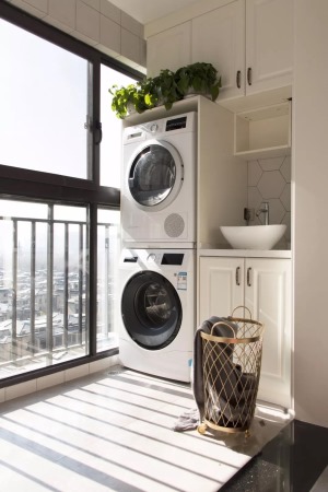 阳台洗衣机设计 阳台洗衣机台面 阳台装成洗衣房