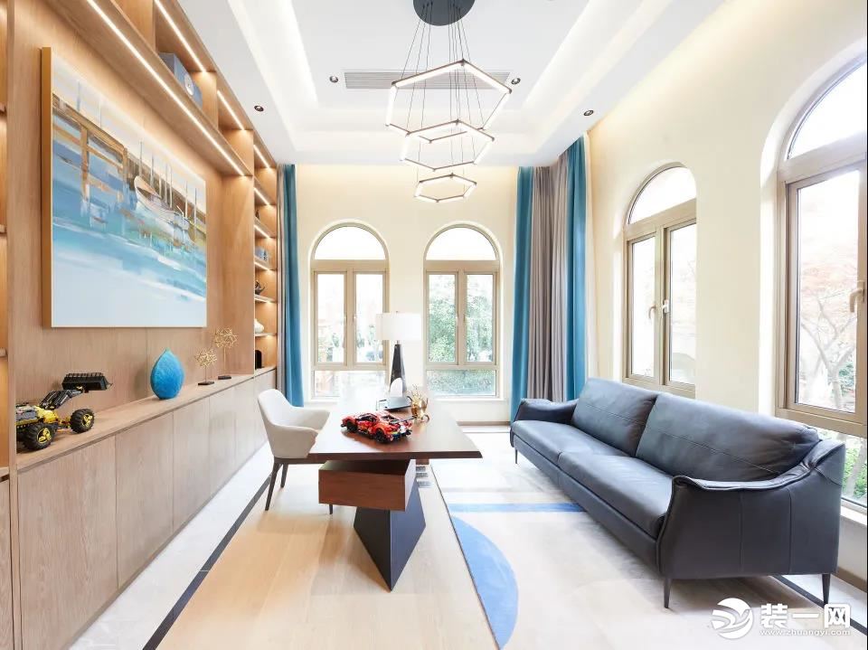 上海申远装饰300m²简约美墅，打造休闲舒适的氛围
