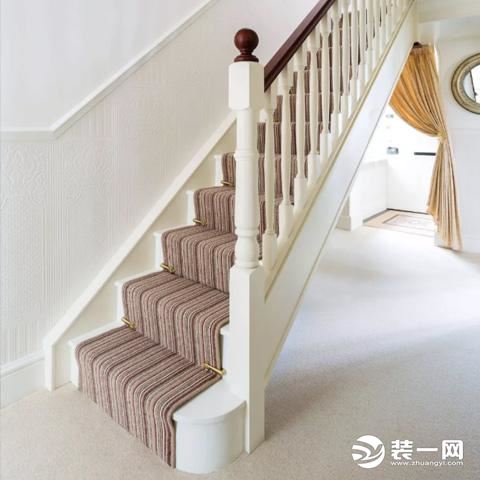 木质楼梯设计效果图