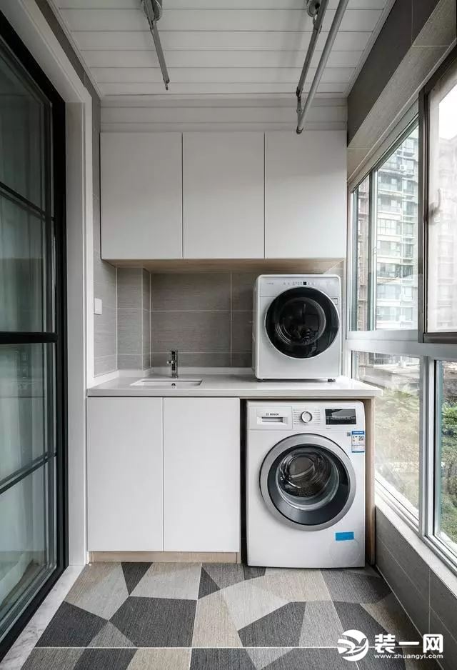 洗衣机定制阳台柜效果图