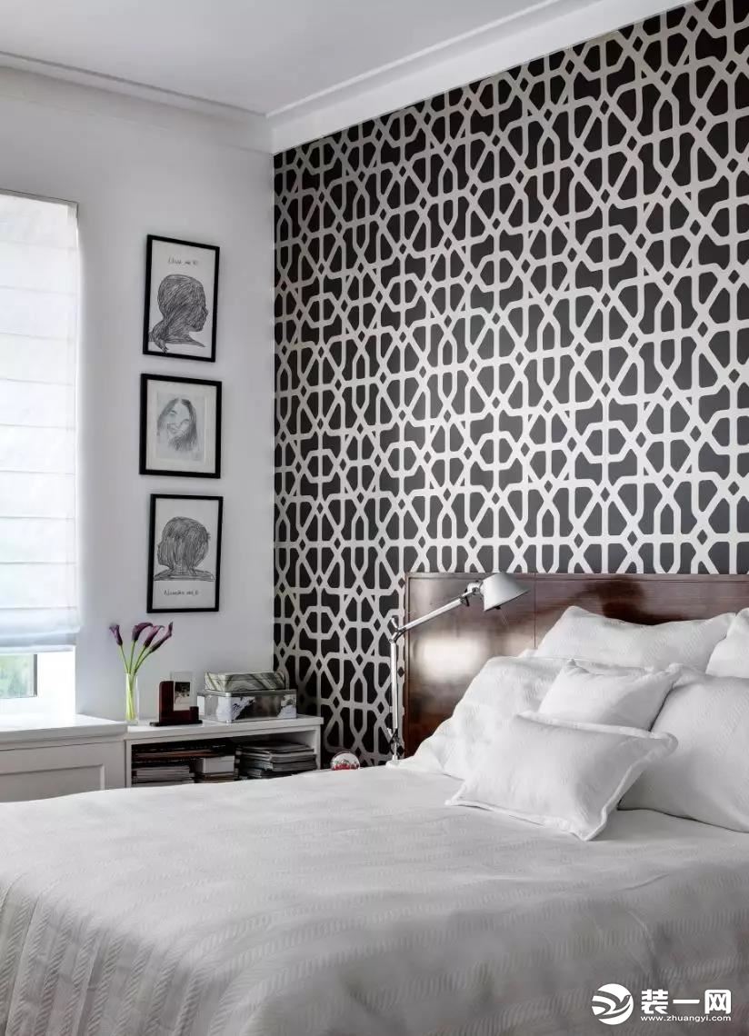 小卧室怎么布置显大又实用 10个技巧让你的卧室瞬间扩容图