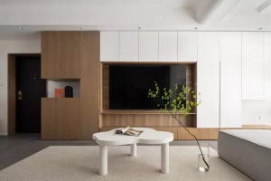 现代原木自然风三居室装修案例