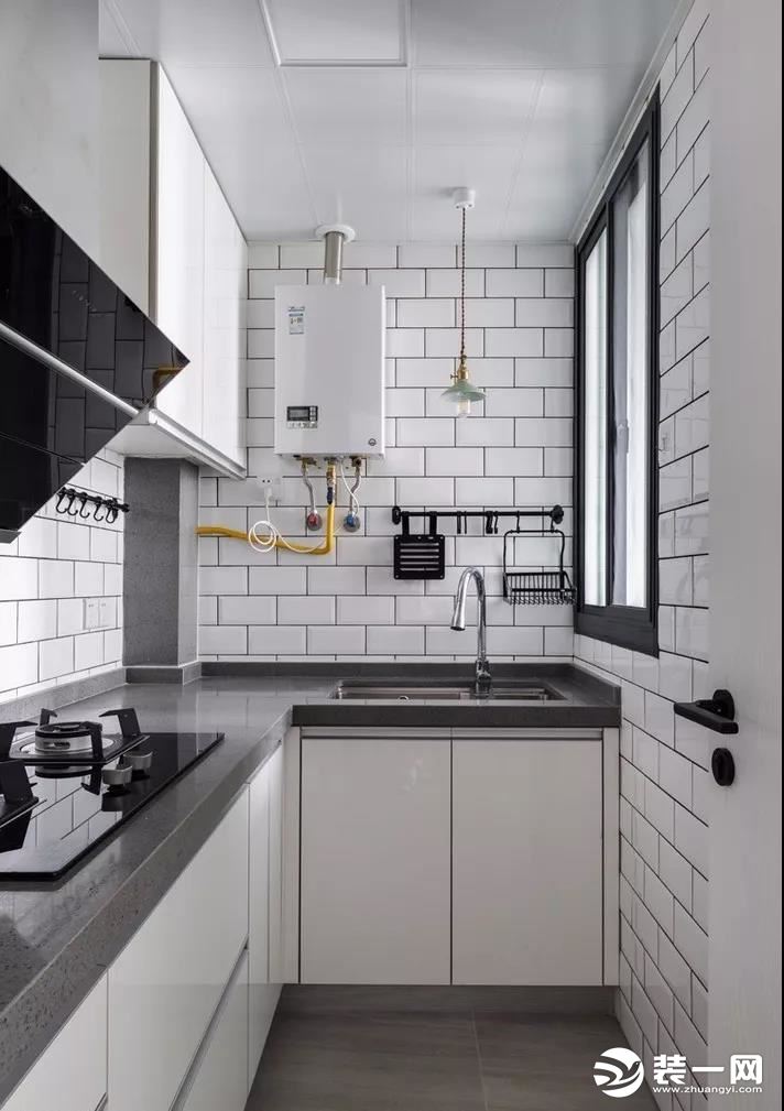 厨房小花砖铺贴效果图之单色小砖